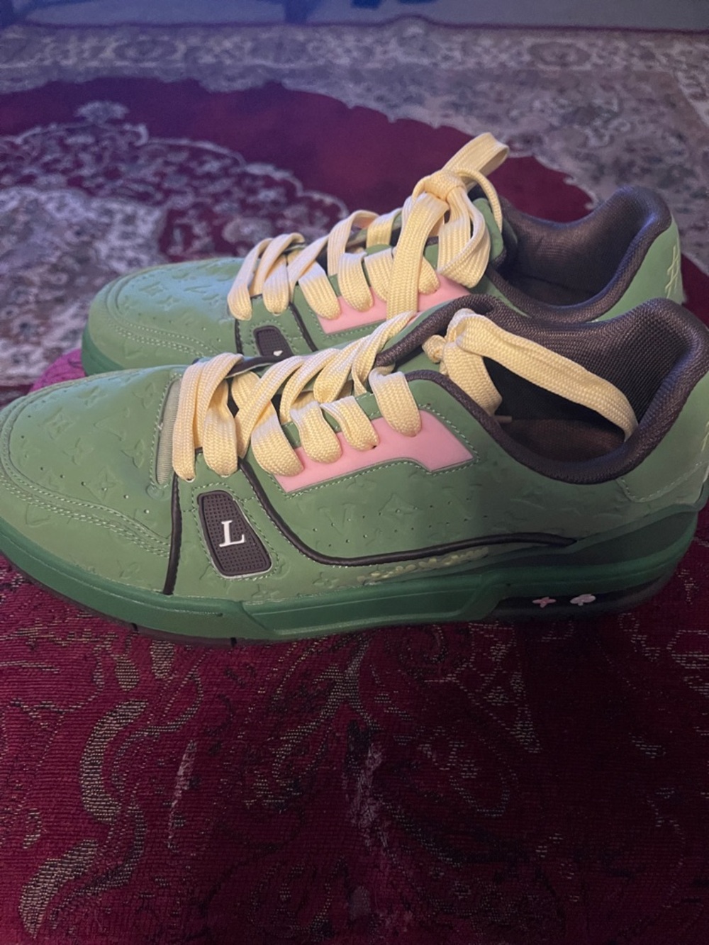 Louis Vuitton Green Pink Yellow Leather Sneakers Trainers Size 44 | 11 US - Picture 2 of 9